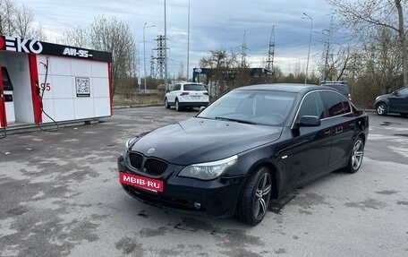 BMW 5 серия, 2004 год, 850 000 рублей, 12 фотография