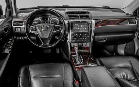 Toyota Camry, 2016 год, 2 639 000 рублей, 6 фотография