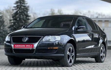 Volkswagen Passat B6, 2008 год, 645 000 рублей, 2 фотография