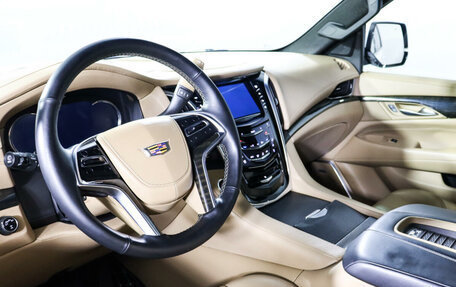 Cadillac Escalade IV, 2018 год, 6 300 000 рублей, 12 фотография