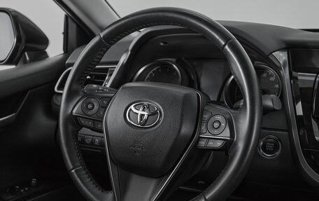 Toyota Camry, 2021 год, 2 965 000 рублей, 9 фотография