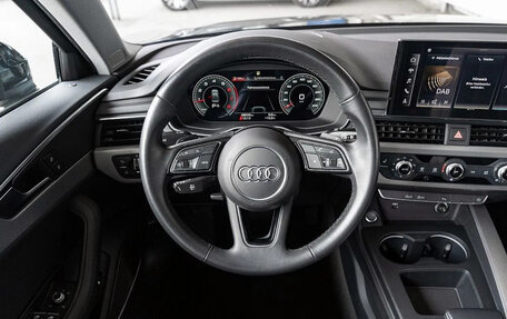 Audi A4, 2021 год, 3 200 000 рублей, 9 фотография