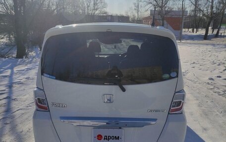 Honda Freed I, 2012 год, 1 150 000 рублей, 7 фотография