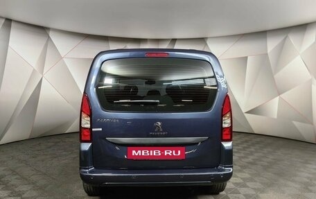 Peugeot Partner II рестайлинг 2, 2021 год, 2 397 000 рублей, 8 фотография