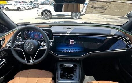 Mercedes-Benz E-Класс, 2024 год, 8 750 000 рублей, 2 фотография