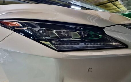 Lexus RX IV рестайлинг, 2017 год, 4 950 000 рублей, 9 фотография
