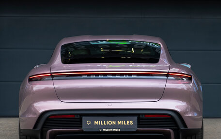 Porsche Taycan I, 2021 год, 19 290 000 рублей, 5 фотография