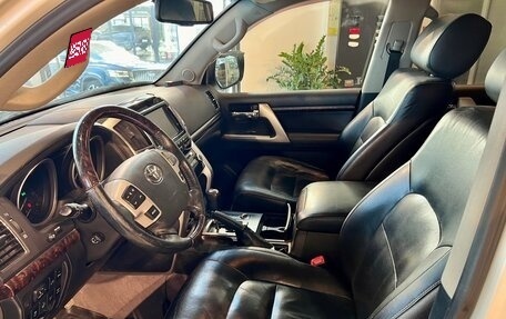 Toyota Land Cruiser 200, 2013 год, 4 600 000 рублей, 10 фотография