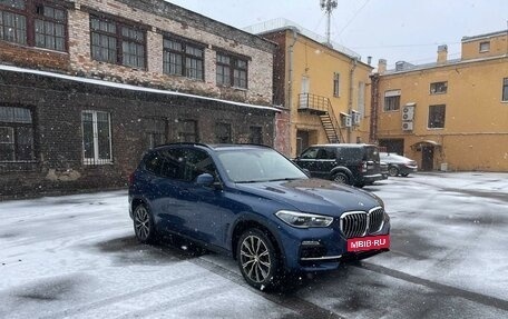 BMW X5, 2021 год, 5 900 000 рублей, 4 фотография
