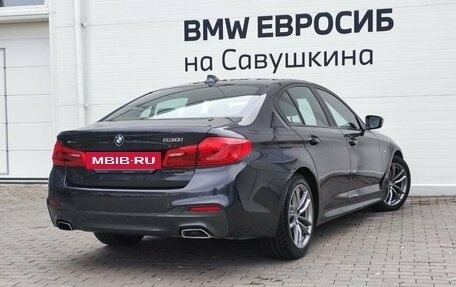 BMW 5 серия, 2019 год, 4 599 000 рублей, 2 фотография