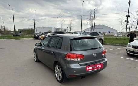 Volkswagen Golf VI, 2011 год, 930 000 рублей, 4 фотография