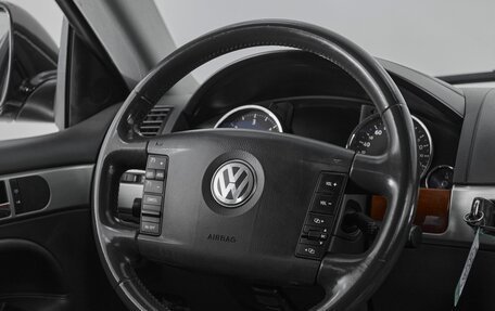 Volkswagen Touareg III, 2008 год, 999 000 рублей, 10 фотография