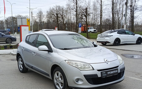 Renault Megane III, 2010 год, 732 000 рублей, 3 фотография