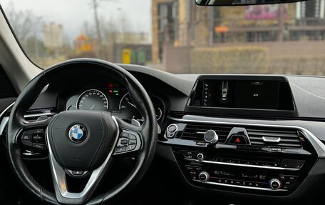 BMW 5 серия, 2018 год, 3 290 000 рублей, 12 фотография
