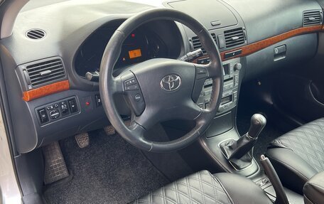 Toyota Avensis III рестайлинг, 2008 год, 1 100 000 рублей, 19 фотография