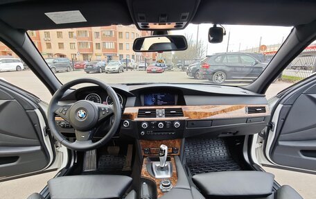 BMW 5 серия, 2006 год, 2 730 000 рублей, 25 фотография