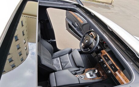 BMW 5 серия, 2006 год, 2 730 000 рублей, 26 фотография
