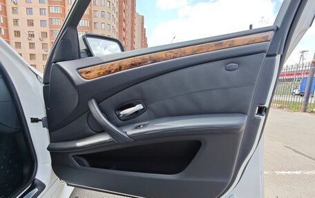 BMW 5 серия, 2006 год, 2 730 000 рублей, 34 фотография
