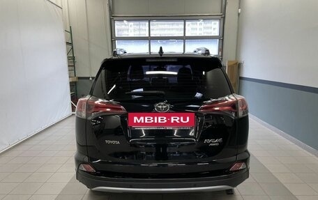 Toyota RAV4, 2017 год, 2 834 000 рублей, 5 фотография