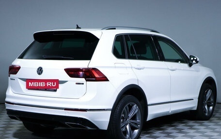 Volkswagen Tiguan II, 2019 год, 3 200 000 рублей, 5 фотография