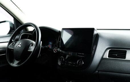 Mitsubishi Outlander III рестайлинг 3, 2012 год, 1 475 000 рублей, 9 фотография