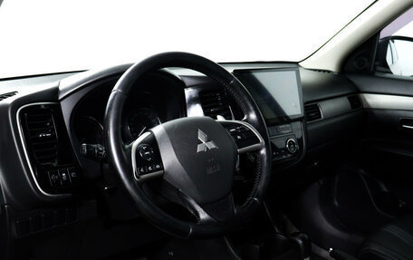 Mitsubishi Outlander III рестайлинг 3, 2012 год, 1 475 000 рублей, 13 фотография