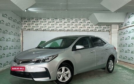 Toyota Corolla, 2018 год, 1 798 000 рублей, 5 фотография