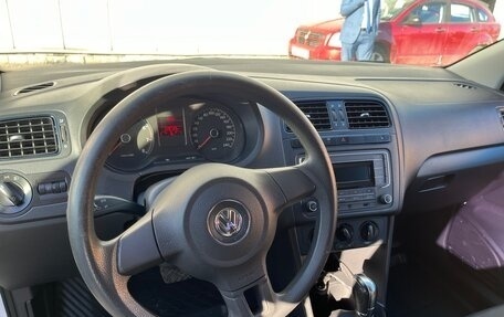 Volkswagen Polo VI (EU Market), 2012 год, 710 000 рублей, 8 фотография