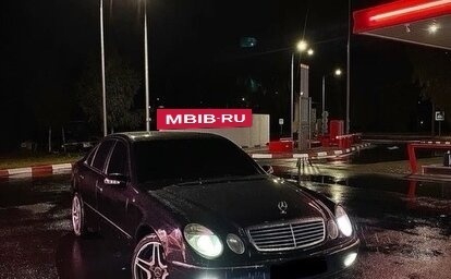 Mercedes-Benz E-Класс, 2002 год, 650 000 рублей, 2 фотография