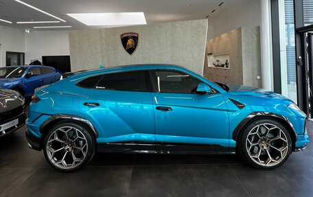 Lamborghini Urus I, 2024 год, 39 000 000 рублей, 2 фотография