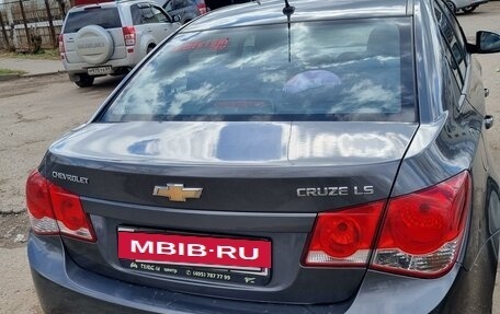 Chevrolet Cruze II, 2010 год, 750 000 рублей, 5 фотография