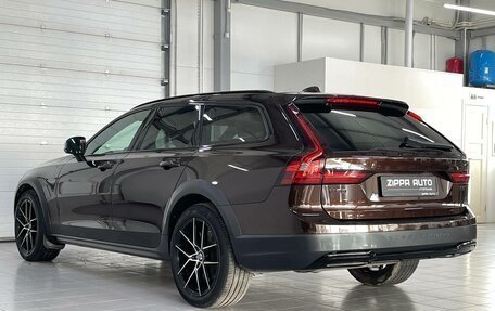 Volvo V90 Cross Country I рестайлинг, 2021 год, 5 499 000 рублей, 6 фотография