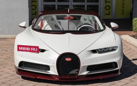 Bugatti Chiron, 2021 год, 418 710 304 рублей, 3 фотография