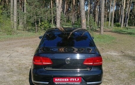 Volkswagen Passat B7, 2011 год, 1 270 000 рублей, 4 фотография