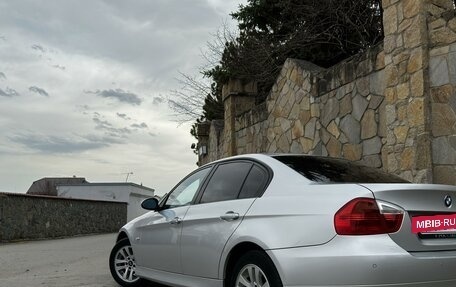 BMW 3 серия, 2006 год, 920 000 рублей, 13 фотография