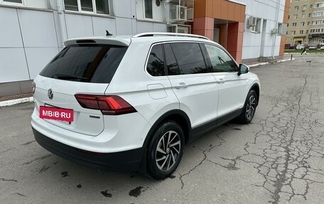 Volkswagen Tiguan II, 2018 год, 3 100 000 рублей, 6 фотография