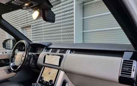 Land Rover Range Rover IV рестайлинг, 2018 год, 6 990 000 рублей, 12 фотография