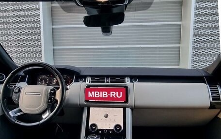 Land Rover Range Rover IV рестайлинг, 2018 год, 6 990 000 рублей, 16 фотография