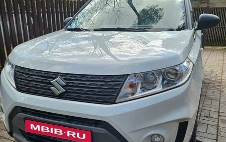 Suzuki Vitara II рестайлинг, 2018 год, 1 850 000 рублей, 1 фотография