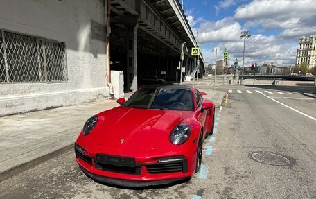 Porsche 911, 2021 год, 28 000 000 рублей, 9 фотография