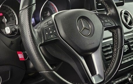 Mercedes-Benz GLA, 2015 год, 1 950 000 рублей, 16 фотография
