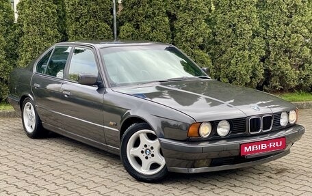 BMW 5 серия, 1994 год, 375 000 рублей, 2 фотография
