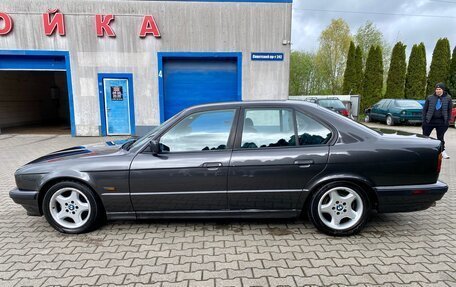 BMW 5 серия, 1994 год, 375 000 рублей, 8 фотография