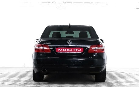 Mercedes-Benz E-Класс, 2012 год, 1 437 000 рублей, 6 фотография