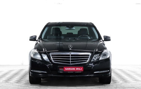 Mercedes-Benz E-Класс, 2012 год, 1 437 000 рублей, 2 фотография