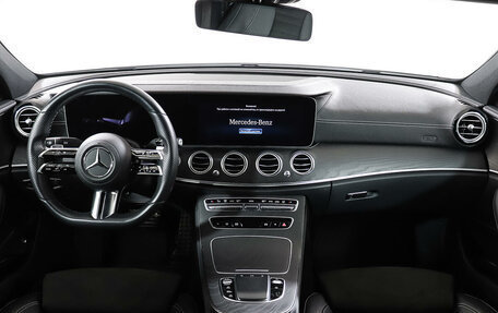 Mercedes-Benz E-Класс, 2021 год, 5 591 000 рублей, 13 фотография