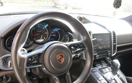 Porsche Cayenne III, 2017 год, 6 200 000 рублей, 5 фотография