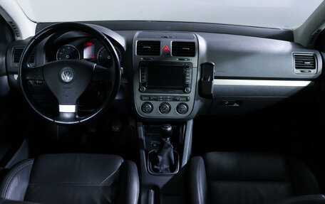 Volkswagen Golf V, 2008 год, 650 000 рублей, 12 фотография