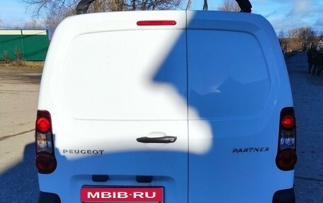 Peugeot Partner II рестайлинг 2, 2017 год, 1 350 000 рублей, 5 фотография