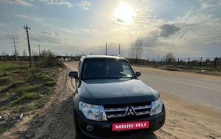 Mitsubishi Pajero IV, 2012 год, 2 000 000 рублей, 2 фотография